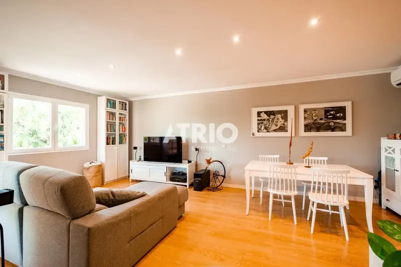 Spacious 3-bedroom apartment with parking and views of the Sierra de Tramuntana — Palmanyola — photo 7
