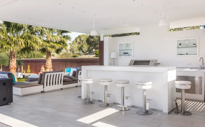 Mallorca Contemporary Villa for Sale in Santa Ponsa with 9 Bedrooms — photo 10