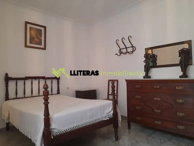 We are pleased to present this beautiful village house with Mallorcan character and open views located in the town of Selva — photo 11