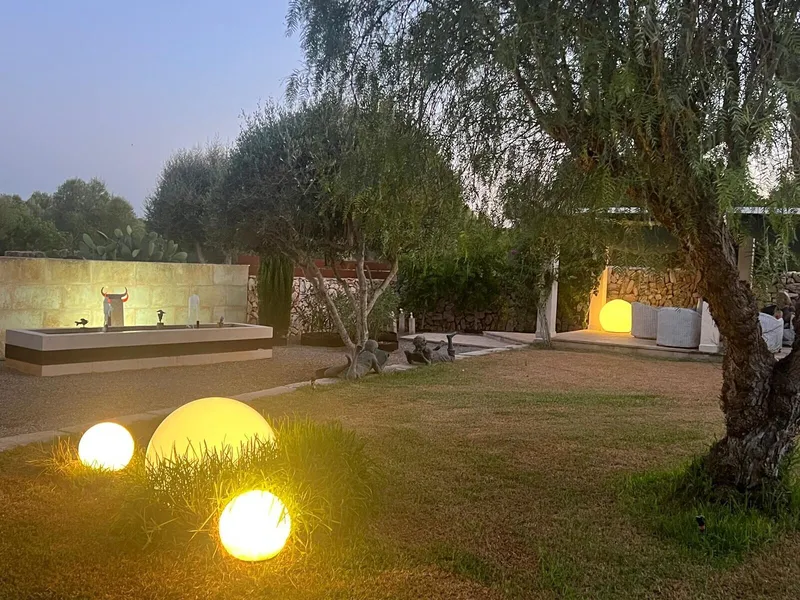 Unique art-inspired finca with independent guest house for sale in Santanyí — photo 10