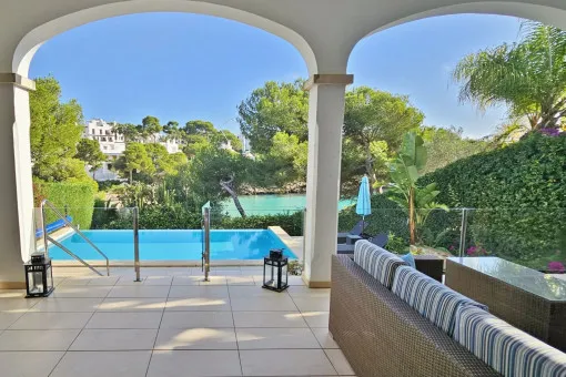 Cala d'Or, exclusive beachfront villa with holiday rental license near Cala Gran — photo 6