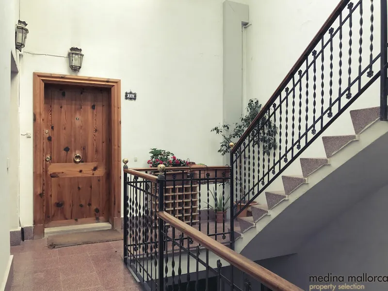 Completely renovated penthouse in the old town of Palma — photo 12