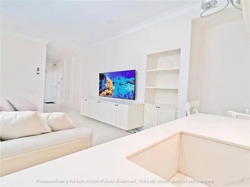 Stunning Two-Bedroom Apartment with Panoramic Views in the Heart of La Lonja — photo 10