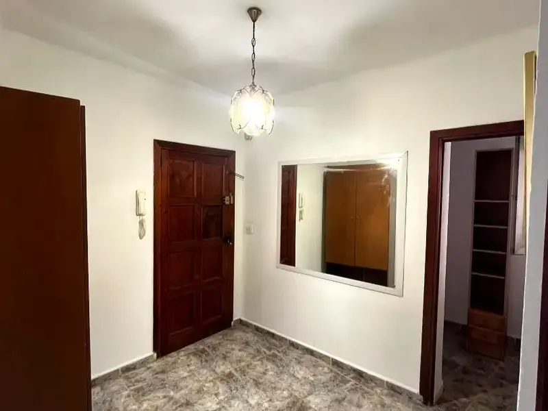 Se vende piso en 1ª planta en edificio sin ascensor. — photo 2