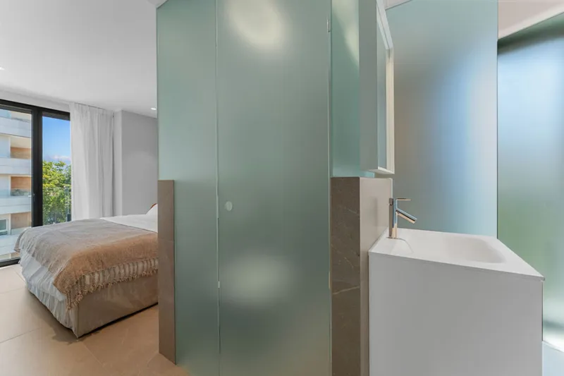 Exclusive New Build Apartments near Palma's Harbor from €2,100,000 - Living Area (15523) — photo 10