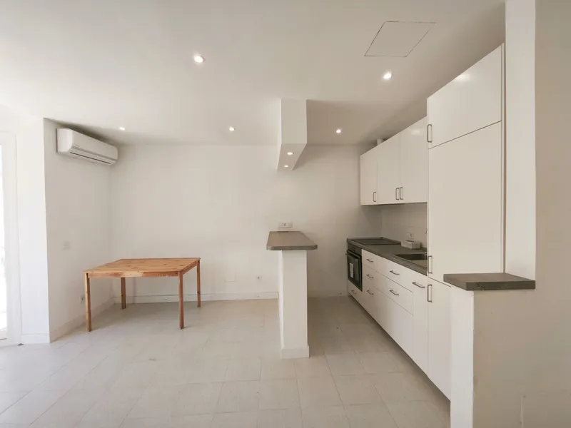 Apartment for sale in Port d'Andratx – Harbor location with terrace, side sea view and underground parking — photo 6