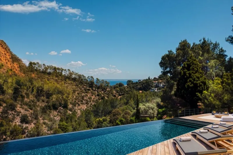 Villa project with sea views for sale in Bendinat — photo 3