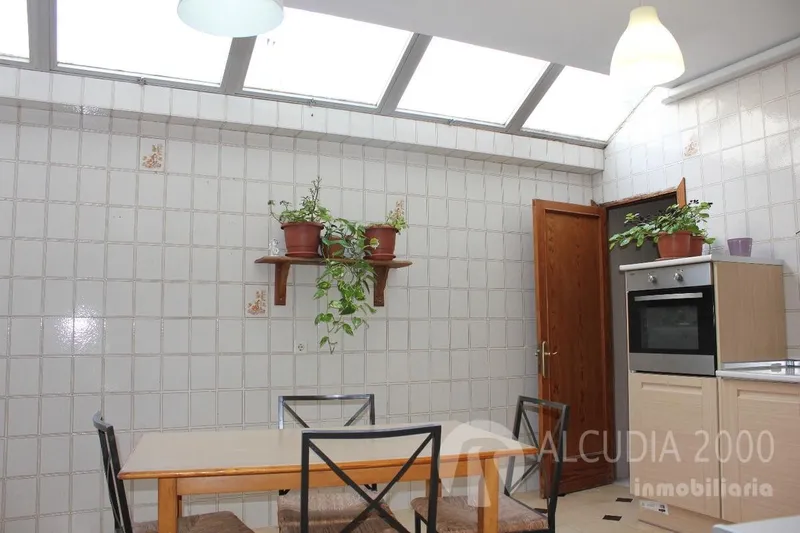 Town House — photo 9