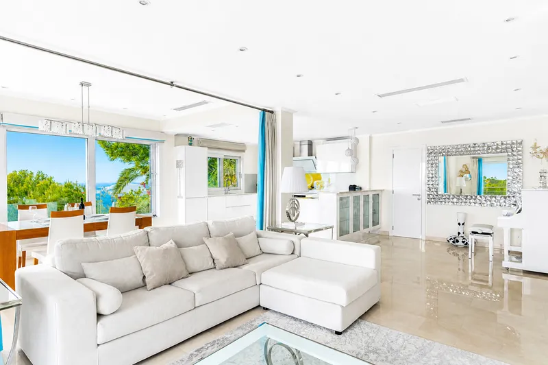 Luxury villa with sea views in Costa de la Calma — photo 9