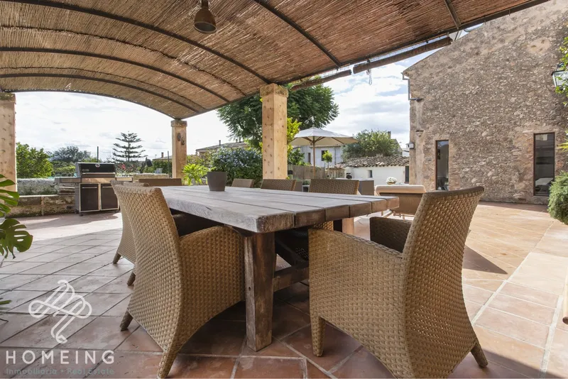 Charming village house with pool, garden, garage and magnificent views — photo 12