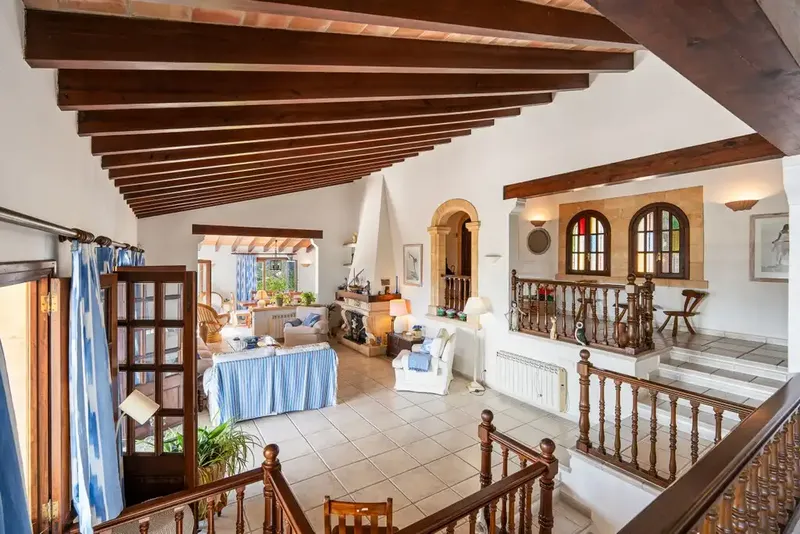 Impressive villa for sale in El Vila with elevated position and wide countryside views — photo 7