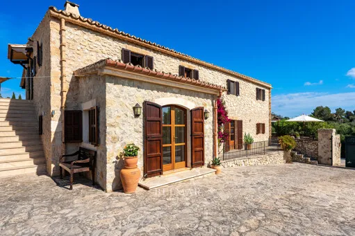 Finca near Sineu with 50 m2 pool, guest apartment and wonderful views! — photo 5