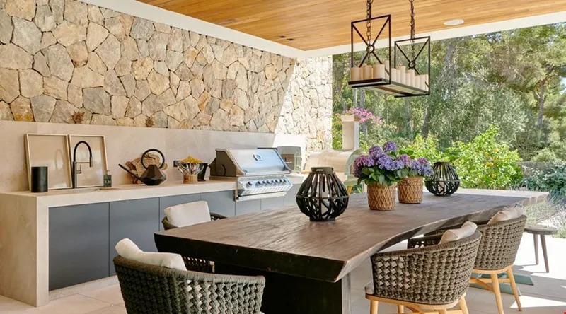 Grand Seven-Bedroom Luxury Villa with Private Wellness Sanctuary in Santa Ponsa — photo 5