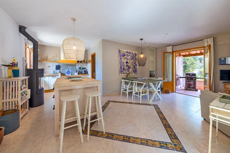 Mediterranean chalet with 2 bedrooms and garden, Sa Ràpita — photo 3