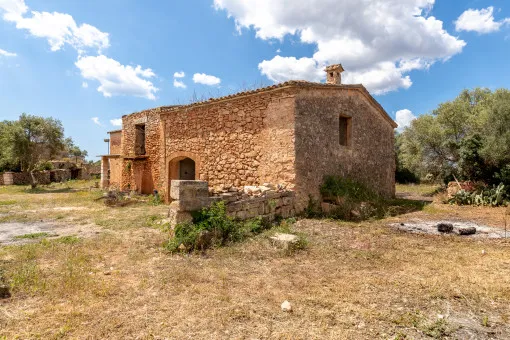 Vallgornera, rustic finca with great potential in Vallgornera — photo 3