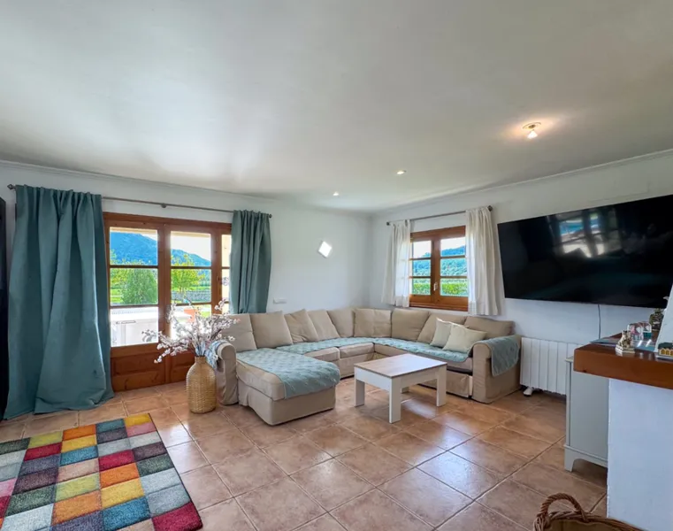 Exclusive Villa with Impressive Panoramic Views — photo 11