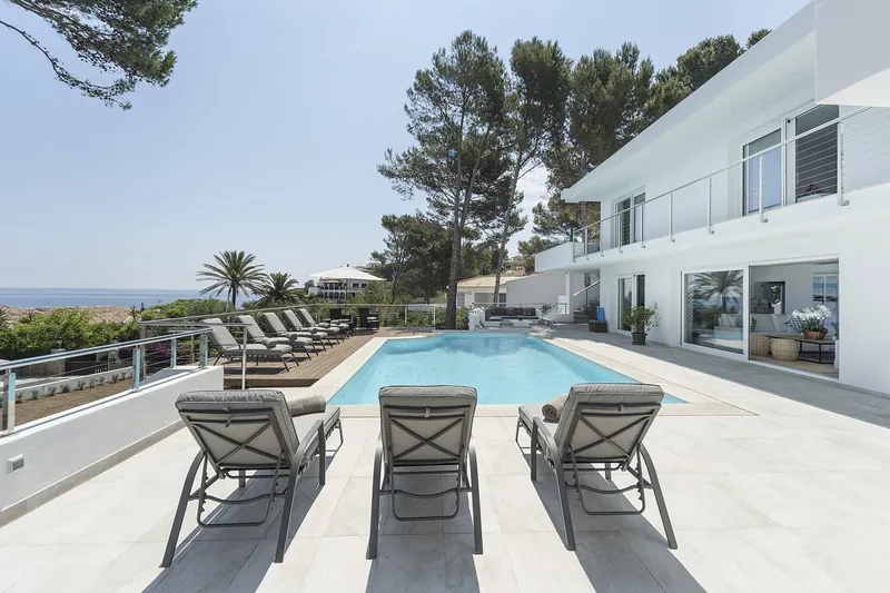 Vacation rental: Mediterranean villa close to the sea for rent in the north of Mallorca — photo 2