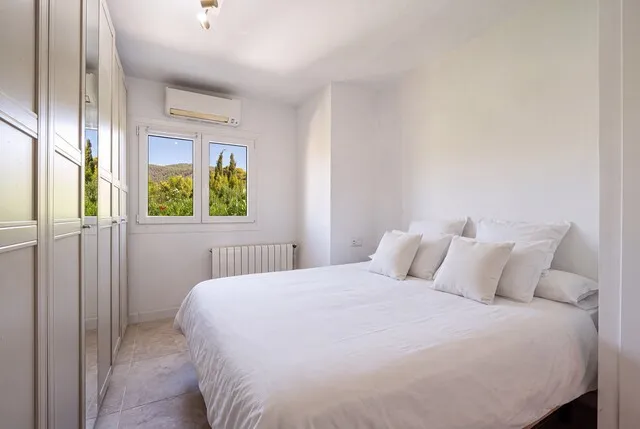 Bright Townhouse for Sale in Portals Nous, Southwest Mallorca — photo 5