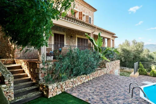 Santa Eugenia, fantastic Mediterranean-style villa with pool — photo 4