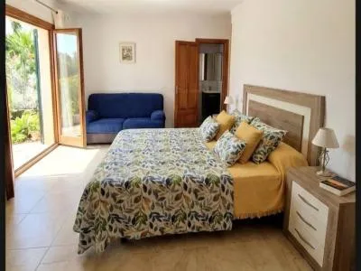 Apartment on the beachfront in Porto Cristo — photo 10