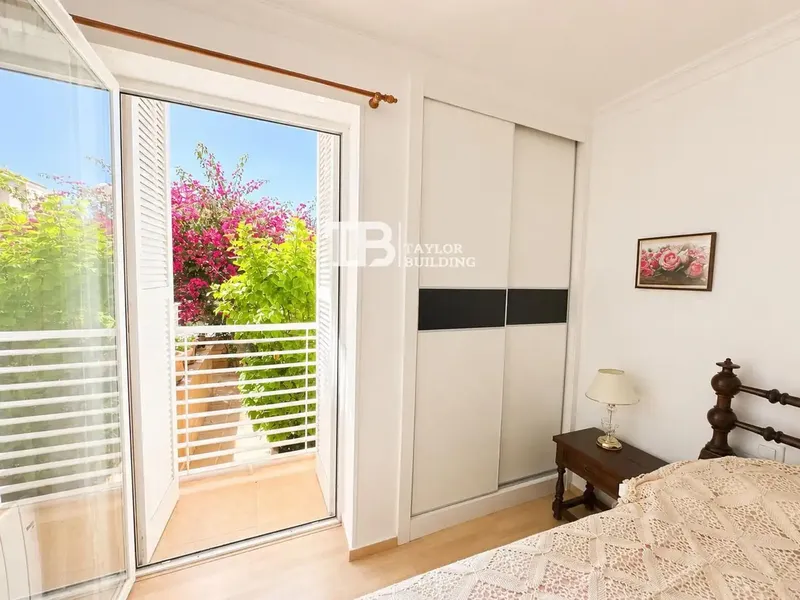 Taylor Building Real Estate presents this magnificent ground floor located in the exclusive and quiet residential area of Son Caliu, one of the — photo 11
