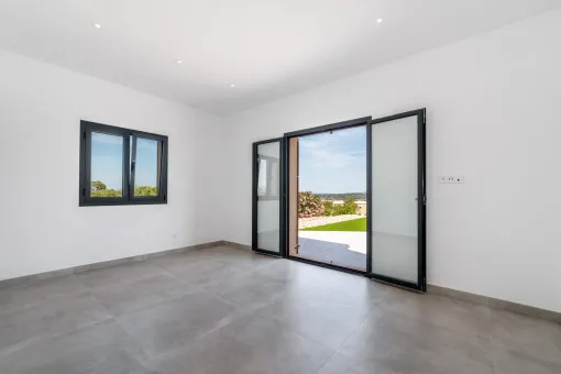 Sineu, newly-built finca in central Mallorca with wonderful sweeping views — photo 6