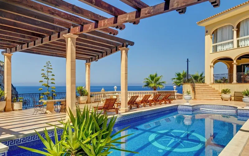 Mansion in Port d'Andratx, Province of Balearic Islands — photo 1