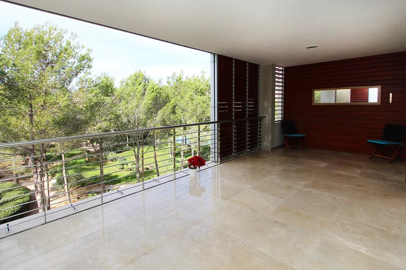 2-bedroom penthouse in luxury residence on the golf course for rent — photo 4