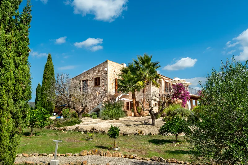 Exclusive finca with sea and distant views, generous living space, ETV license and well-kept garden — photo 4