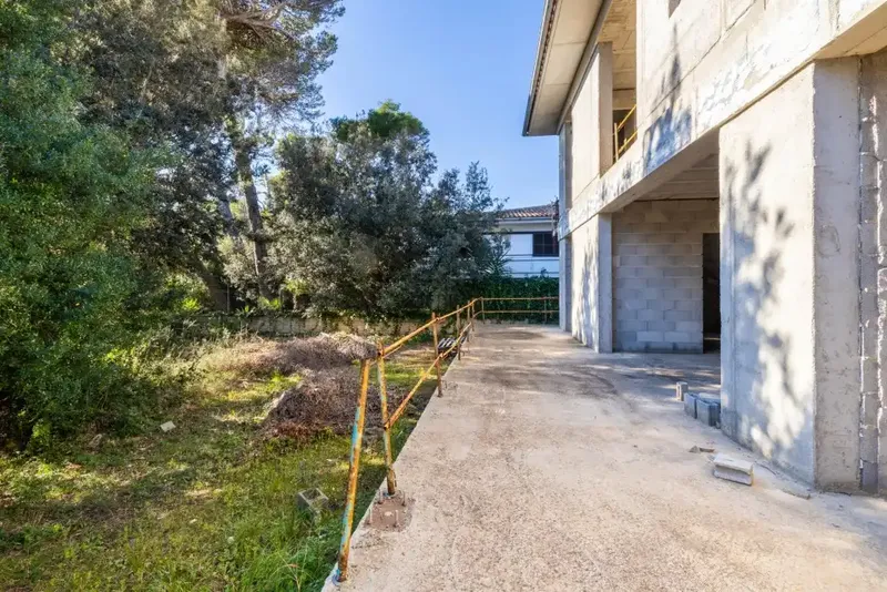 Fantastic detached villa for sale in Alcudia, an excellent investment opportunity thanks to its magnificent sea views — photo 3