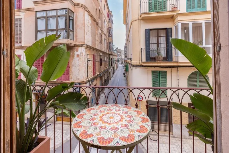 Flat / apartment for sale in Monti-Sión — photo 1