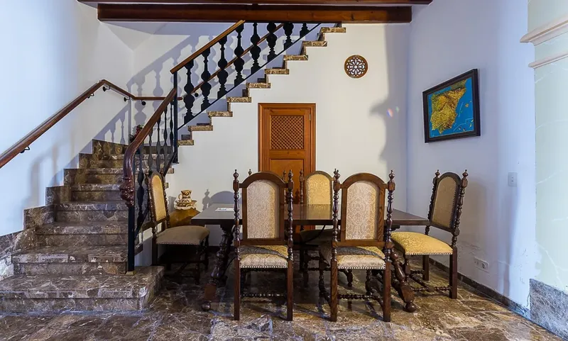 Gran casa de pueblo con patio — photo 4
