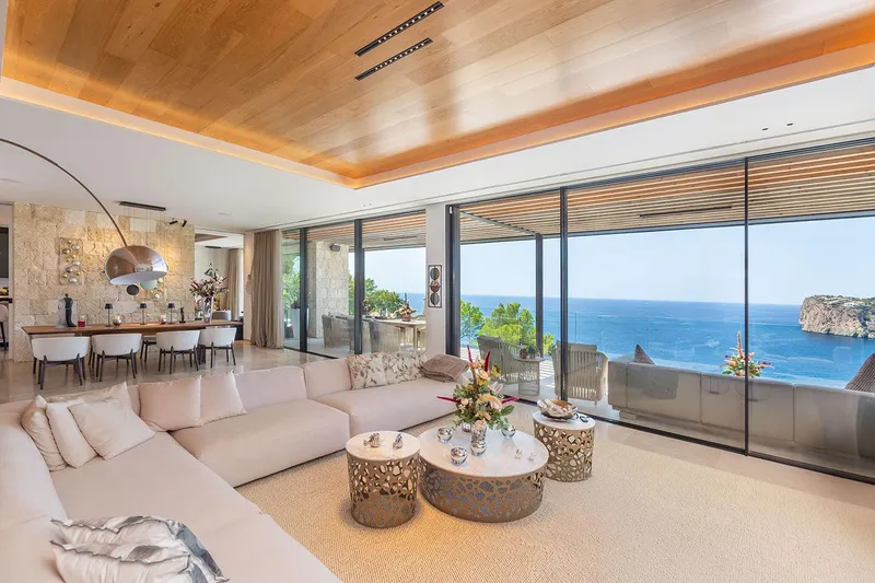 Cala Llamp: Designer Villa of the Extra Class "Skyfall" — photo 5