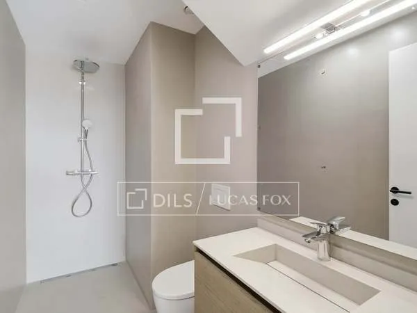 285m² house / villa with 83m² garden for sale in Genova, Palma — photo 12