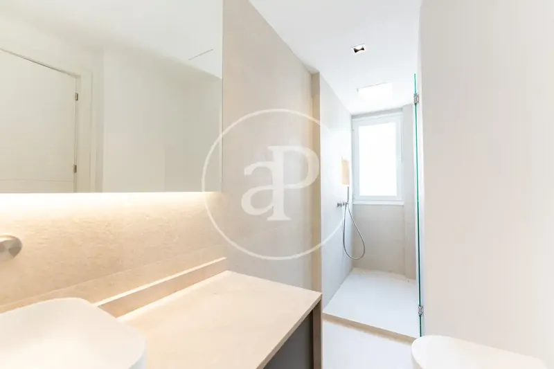 Piso con ascensor en venta en Ponent — photo 9