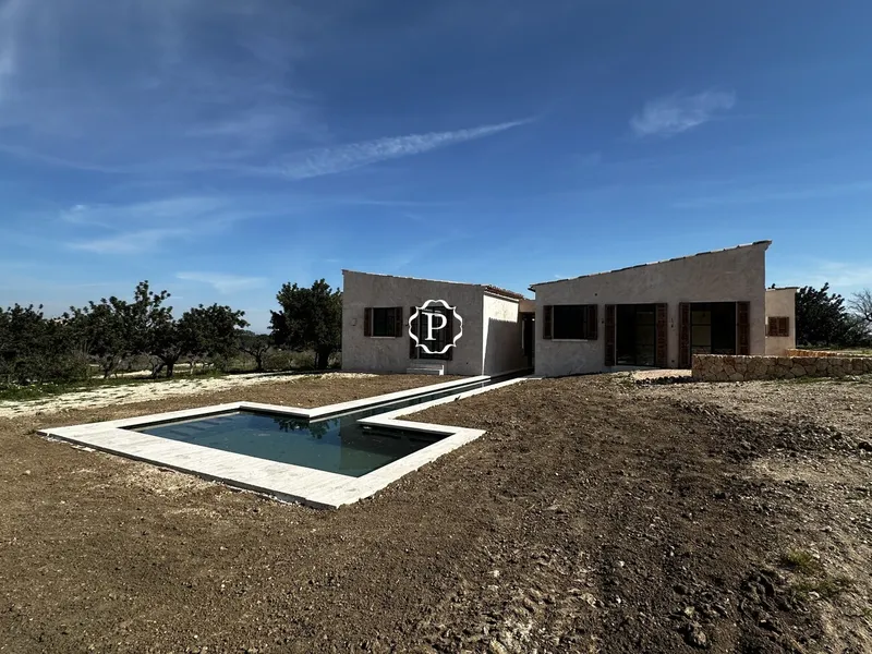Country home for sale in Campanet, newly built with pool, large plot and architectural design — photo 11