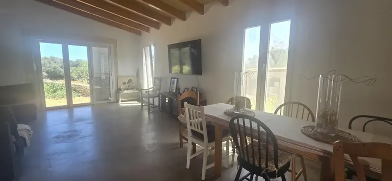 Discover this spectacular rustic estate in Alqueria Blanca, Santanyí, a step away from the majestic National Park. With an area — photo 2
