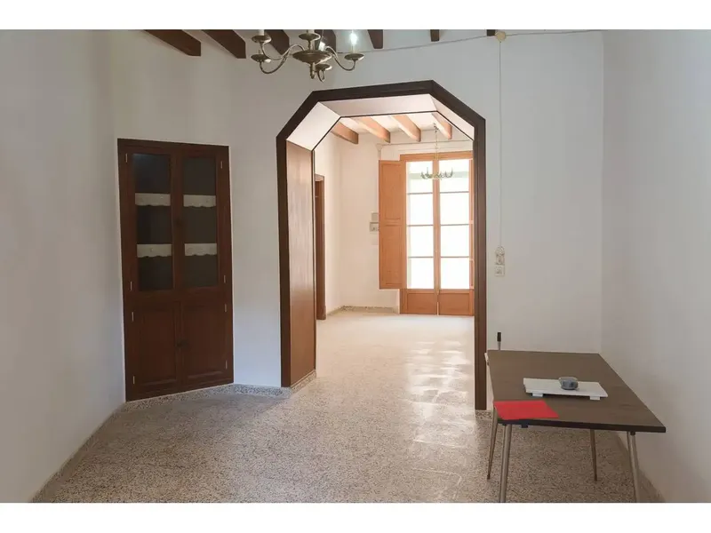 Historic Charm in the Heart of Sineu - A Unique Opportunity in Mallorca — photo 12