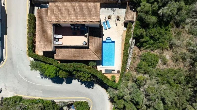 Chalet with pool and ETV in Cala Llombards – short walk to the sea — photo 2