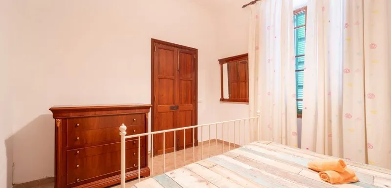 Townhouse for rent in Felanitx with terrace and outdoor space — photo 9