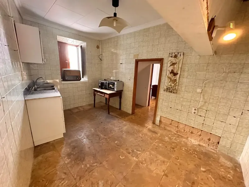 Charming Mallorcan village house with over 250 m² of built area and large garden in the center of Búger. — photo 5