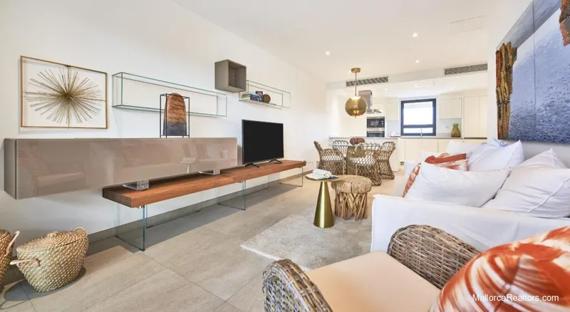 2 Bedrooms Mallorcan Style Apartments Near the Sea in Ses Salines with Communal Gardens and Swimming Pool — photo 10