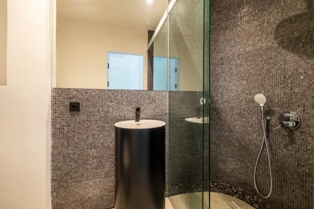 Brand new villa with garden and swimming pool for sale in Port Adriano, Mallorca — photo 7
