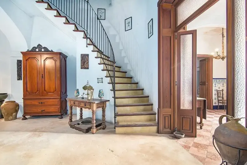 Beautiful historic property, formerly used as a pharmacy. It is located a few minutes from the center of Llucmajor. — photo 4