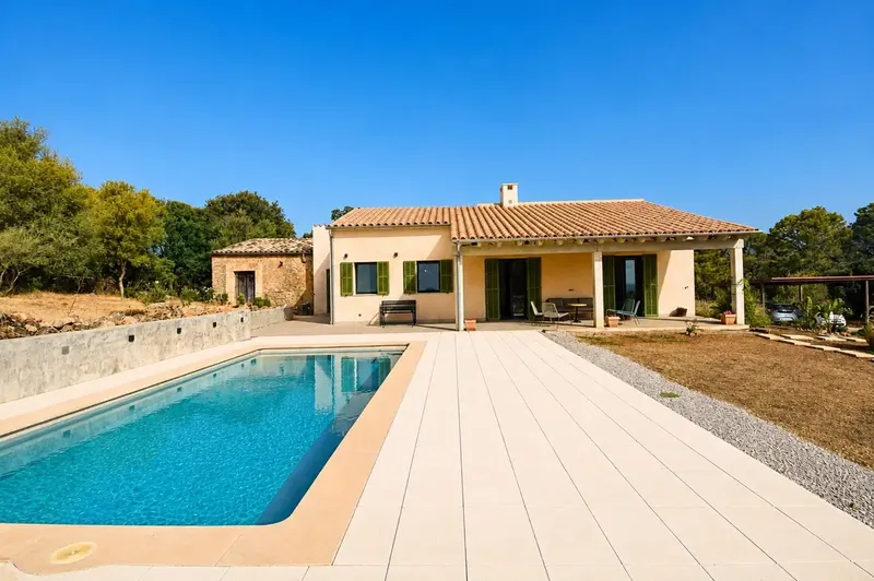 Magnificent rustic estate with 242 m2 dwelling, built in 2024 and distributed entirely on one floor, on a plot of approx. — photo 4