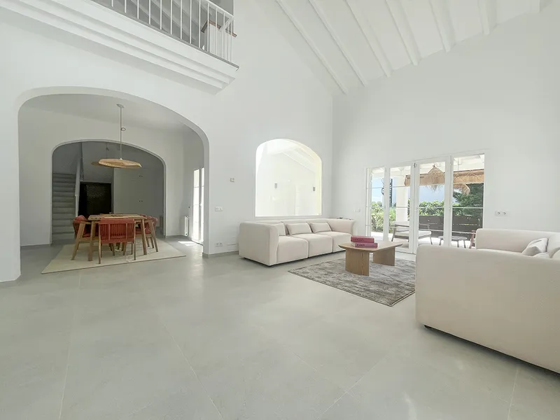Spacious family villa with garden and pool in Nova Santa Ponsa — photo 12