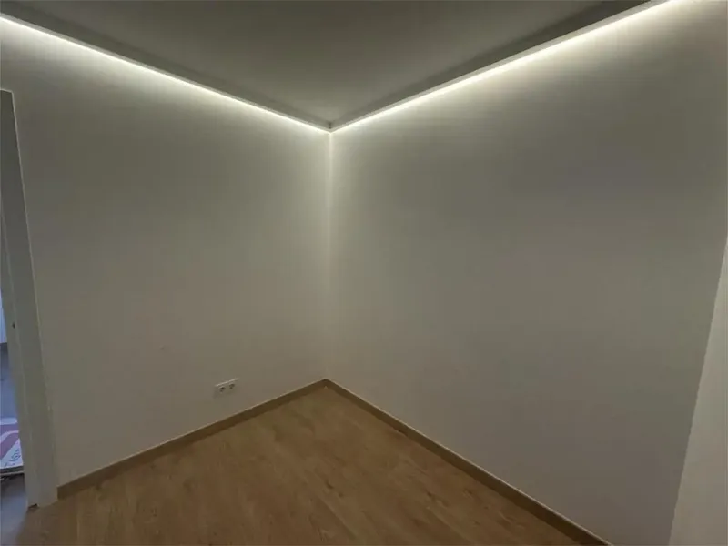 Administrative Studio with Possibility of Change of Use to Residential — photo 6
