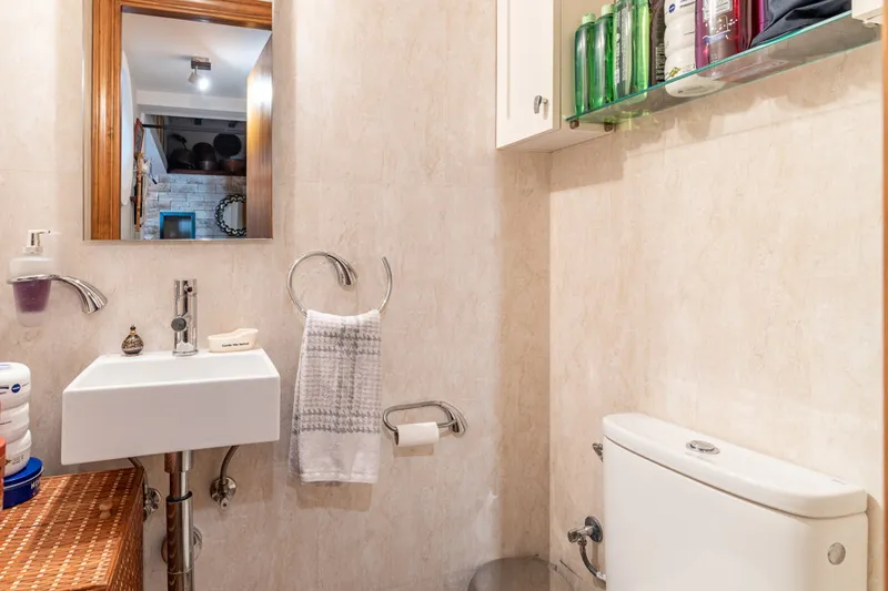 Investment Opportunity – Tenanted Property For Sale: Cosy Ground Floor Apartment in the Heart of Santa Catalina — photo 9