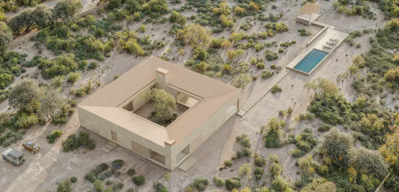 Rustic plot of 14,700 m² with project and electricity supply near Ses Salines — photo 2