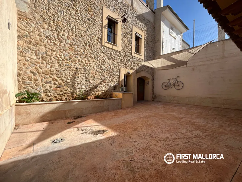 Terraced house in Maria De La Salut, Mallorca — photo 3